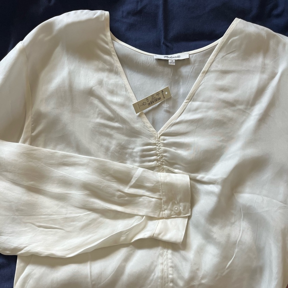 ✨3 for $20✨ NWT White Madewell Blouse